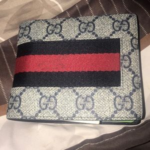 Gucci wallet